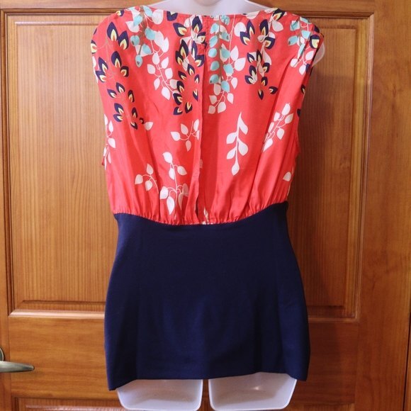 Hype Silk Floral Color Block Open Back Top LG - Picture 9 of 11